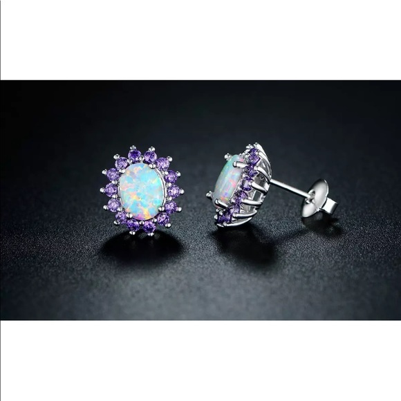 New 925 Silver Opal Oval Stud Earrings - Picture 2 of 5